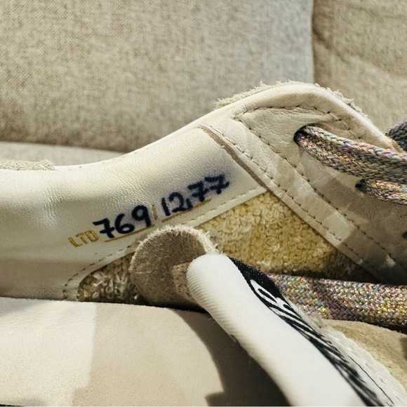 Golden Goose Limited Edition Sneakers - Picture 9 of 9
